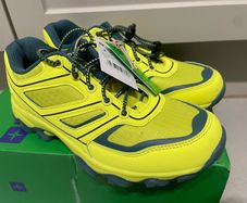 runners trainers Mountain Warehouse BNIB size UK 2