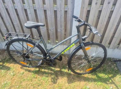 Trek FX 2 bike