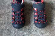 Boys sandals UK1