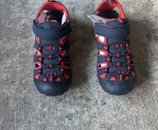Boys sandals UK1