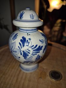 Vintage Delft miniature lidded jar