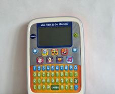 VTech ABC Text & Go Motion Game kids