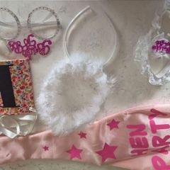 Hen party items