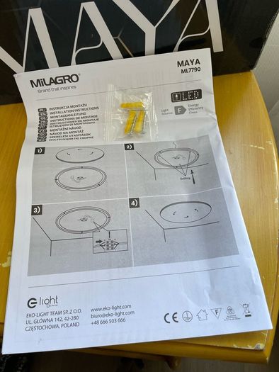 Slim sleek ceiling light
