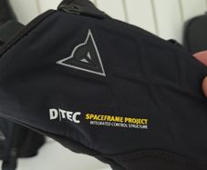 dainese goretex gloves never worn medium