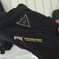 dainese goretex gloves never worn medium