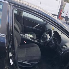 Toyota Avensis 2013