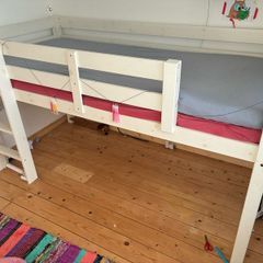 Bunk bed / high sleeper with two mattresses
