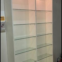 shelving display