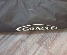 Graco travel cot good condition with mattress