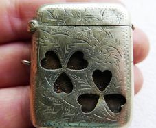 Vintage Silver Plated Vesta Case Matchsafe Irish Connemara Shamrock Lucky