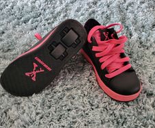 SideWalk Sport Heelys, size 1UK, like NEW