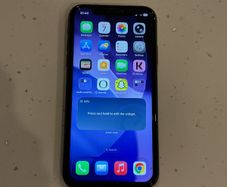 iPhone 11 Black - 89 percent battery health