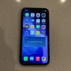 iPhone 11 Black - 89 percent battery health
