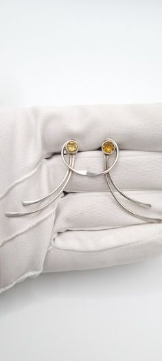 925 vintage Sterling silver and topaz studs
