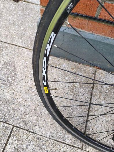 boardman comp road bike