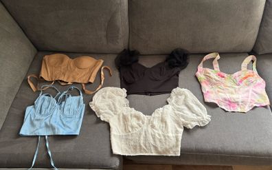 5 Cropped Tops, size S