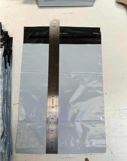 1000 pcs 20 x 25 cm plus5cm lip postal bags