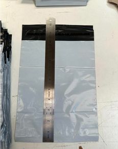 1000 pcs 20 x 25 cm plus5cm lip postal bags