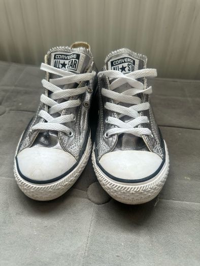 soccer shoes