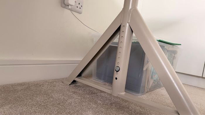 Adjustable Ikea desk 140x70