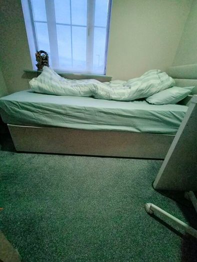Single bed