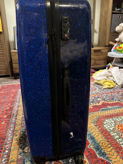 Luggage suitcase large