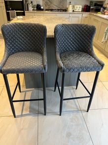 Kitchen bar stools