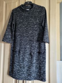 Autumn dress black melange with pockets M