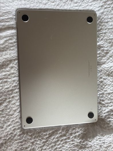 mac book air 15 inch, m2, 2023