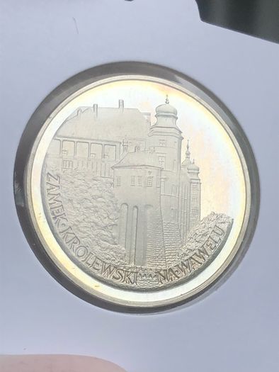 Silver 100 Zloty 1977.   Krakow Castle.post Included