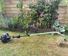 Mac Allister MGTP254 petrol grass strimmer 25.4cc