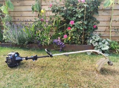 Mac Allister MGTP254 petrol grass strimmer 25.4cc