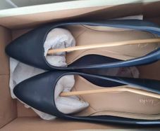 ladies navy clarks shoes