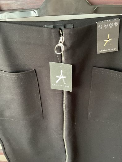 skirt Bnwt black pencil skirt size 12 front zipped detail