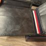 Tommy Hilfiger leather wallet Image 5