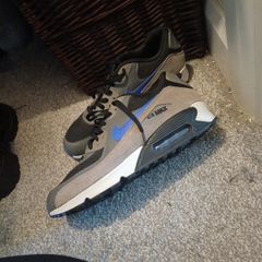 air max brand new size 11