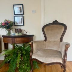 Antique Victorian Ladies Armchair