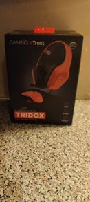 Gaming Headset. Trust Headset and Mouse. Illuminated Mouse