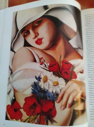 Tamara De Lempicka book of Paintings (Italian)