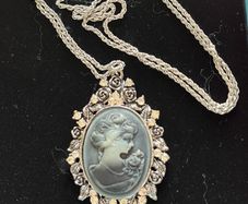 cameo necklace