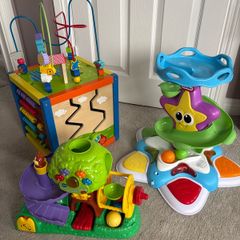 Toy bundle 6- 24 months