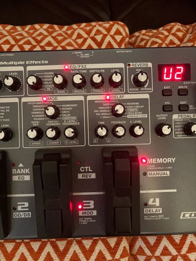 Boss ME-80