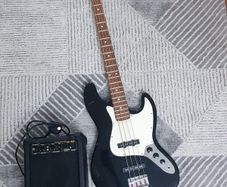 bass