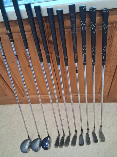 Mens Golf Clubs.Set Of Wilson Mens Right Handed Golf Clubs. Collect In Dublin Or Receive Via Post.