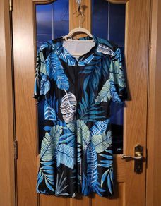 Beautiful tankini set, Size 24, New