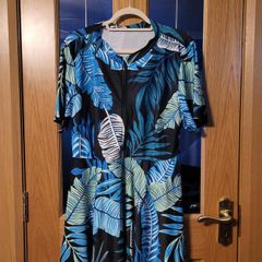 Beautiful tankini set, Size 24, New