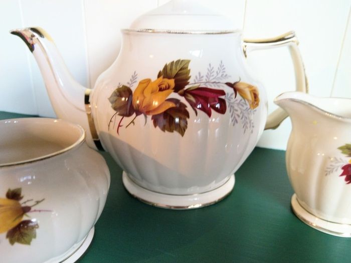 Sadler Teapot Set