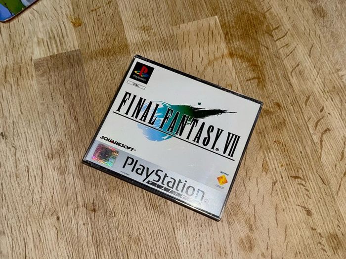 Final Fantasy 7 VII including FF8 Demo (no manual) PS1 PlayStation 1
