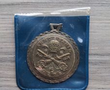 Anno Santo 1975 Badge